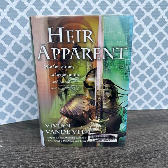 Heir Apparent by Vivian Vande Velde Hardcover Book Pre-Loved - Picture 1 of 6